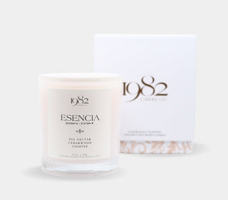 Esencia 20° 87° (7.5 oz Single Wick) - Notes: Fig Nectar, Cedarwood, Citron, Zest, Benzoin & Musk - By Baano
