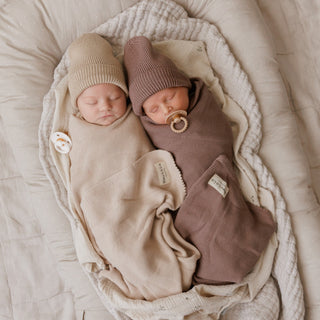 Luxe Collection 100% Organic Cotton Luxury Knit Baby Blanket + Hat Set with Gift Box Bleu La La