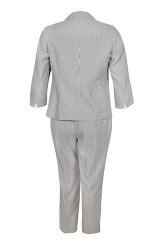 Evan Picone Notched Collar One Button 3/4 Sleeve Twill Pants Sets (Plus Size) - Glamourous Grace