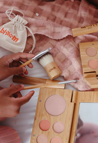 Bloom Makeup Kit - By Baano