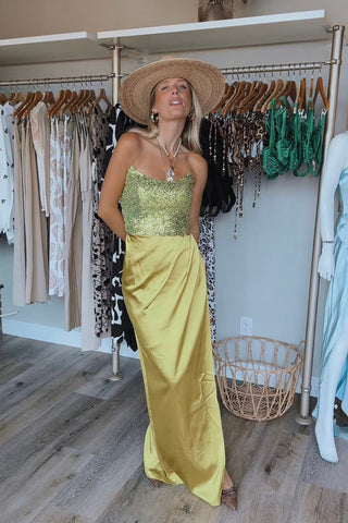 Glamourous Grace