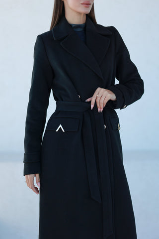 Alaska Classic Cashmere Blend Overcoat in Black