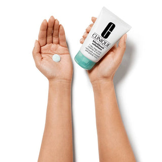 Clinique Blackhead Solutions 7 Day Deep Pore Cleanse Scrub 125 ml - By Baano