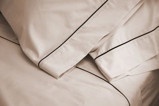 Cotton Piping Design Bed Sheet Set
