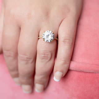 Olivia Engagement Ring in Gold - A Starlette Long-time Best Seller!