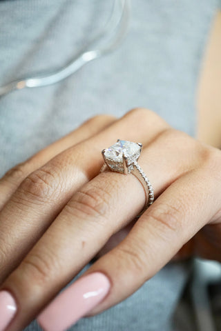 6.0ct Cuhsion Cut Moissanite Lab Diamond Accented Engagement Ring Ring Deluxe Fine Jewelry