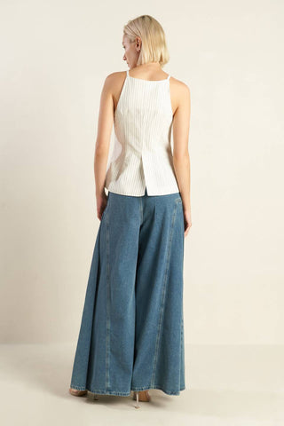 LEAD THE WAY WOVEN SEERSUCKER TOP - By Baano