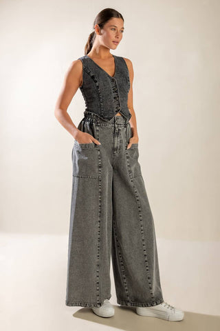 EXPLORING THE CITY DENIM VEST - By Baano