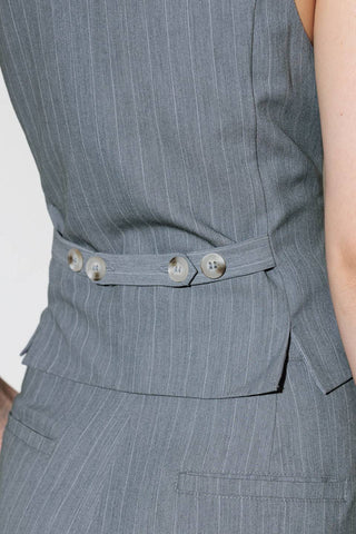 SMILE BRIGHT IN GREY WOVEN VEST - By Baano