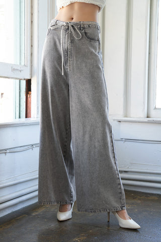 WHEN I MET YOU DENIM PANTS - By Baano