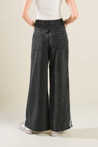 ELEGANT ELEVATION DENIM PANTS - By Baano