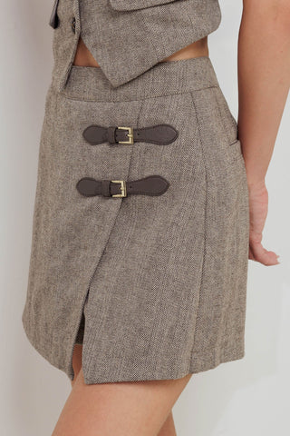 TAILORED COOL WOVEN SKORT - By Baano