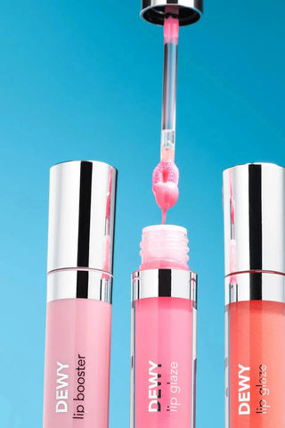 Flormar Dewy Lip Glaze Non-Sticky Lip Gloss for a Glossy & Full Look - 004 Undressed Chivela