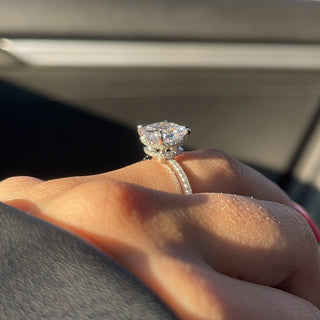 4.0ct Cushion Cut Moissanite Diamond Double Hidden Halo Engagement Ring Ring Deluxe Fine Jewelry