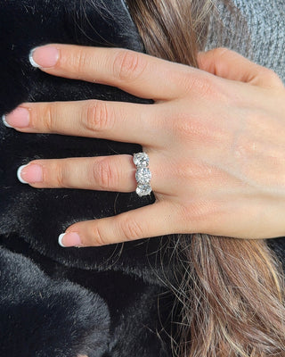 6.0ctw Three Stone Round Cut Moissanite Engagement Ring Ring Deluxe Fine Jewelry