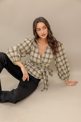 LATTE SUNDAY WOVEN PLAID TOP - By Baano