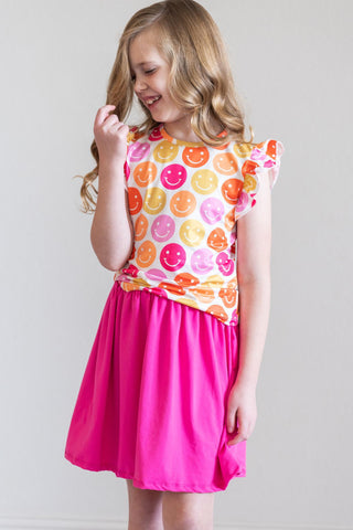 SALE Don't Worry, Be Hippy S/S Ruffle Tee
