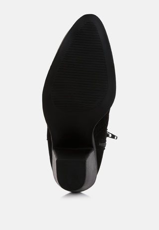 Yale High Ankle Cowboy Boots In Black