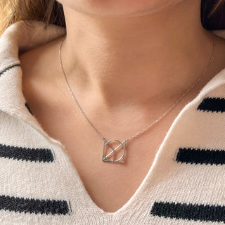 Elizabeth Name Logo Necklace