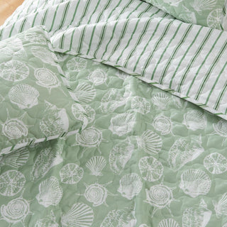 Green Seashell Quilt - Emerald Bay Great Bay Home