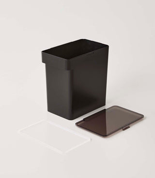 Airtight Pet Food Container - Three Sizes Yamazaki Home