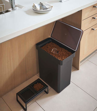 Rolling Airtight Pet Food Container (25 lbs.) Yamazaki Home