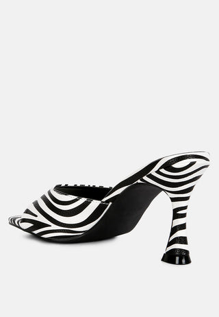 Roblux Slip On Spool Heels