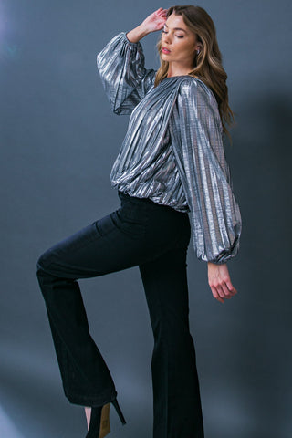 KEY IT DOWN WOVEN TOP - By Baano