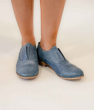 Slip Knot Loafer in Blue