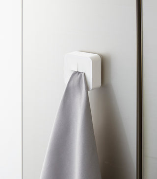 Traceless Adhesive Kitchen Towel Holder - By Baano