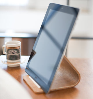 Tablet Stand - Wood - By Baano