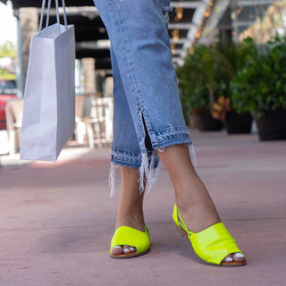 Fluo Green Peep Toes - By Baano