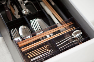 Expandable Cutlery Organizer - By Baano