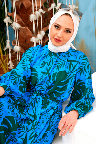 Hannah Maxi Dress with Detailed Side Design and Long Sleeves - By Baano