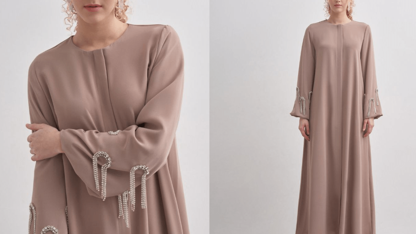 "Empowerment Through Modesty: How Modest Clothing Choices are Redefining Femininity" - Glamourous Grace