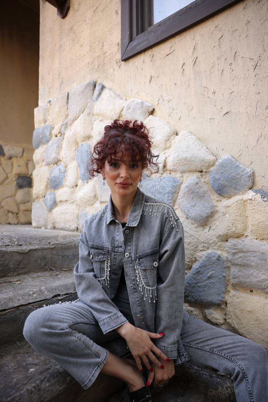 Modest Clothes - What is Modest Wear- How to Put Pieces Together - Glamourous Grace