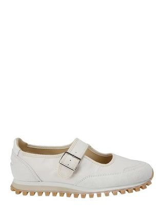 Sneakers - By Baano