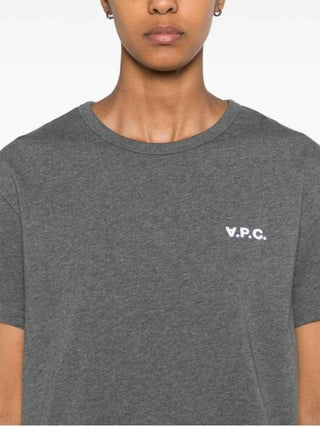 Short -sleeved t -shirt