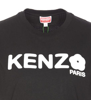 Short -sleeved t -shirt