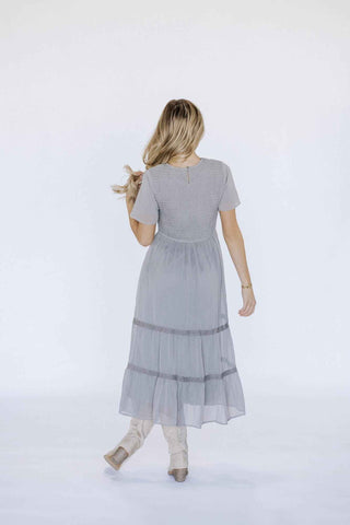 Kanyan Midi Dress in Gray