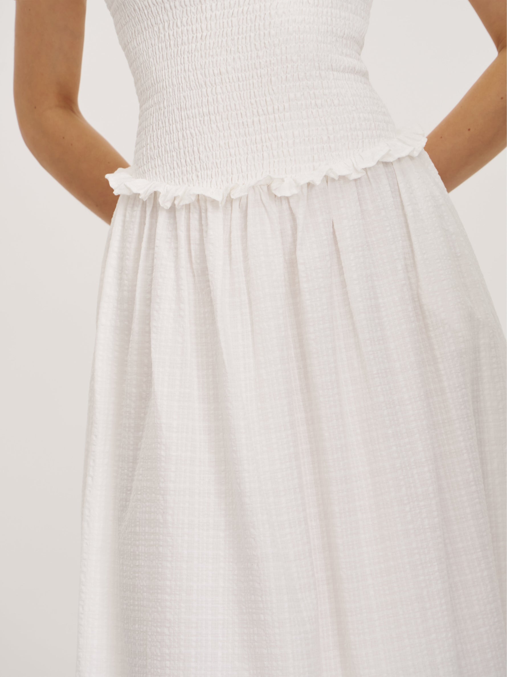 Quadiya Smock Top Strapless Drop Waist Midi Dress