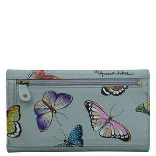 Three Fold Clutch - 1136