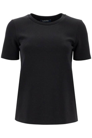 Short -sleeved t -shirt
