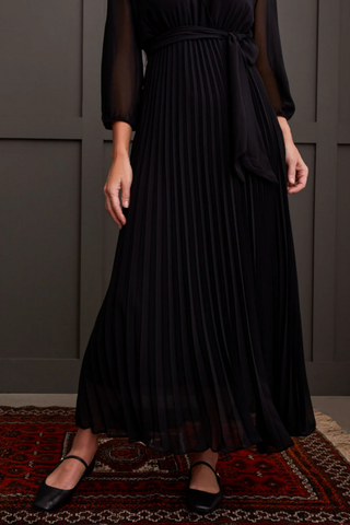 Tribal Femme Plisse V-neck Maxi Dress