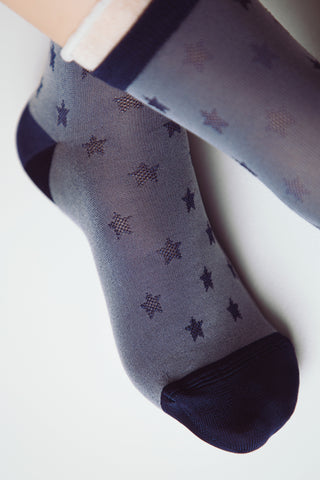Conte Socks Classic - 491 Glossy Pattern and Decorative Transparent Mesh - By Baano