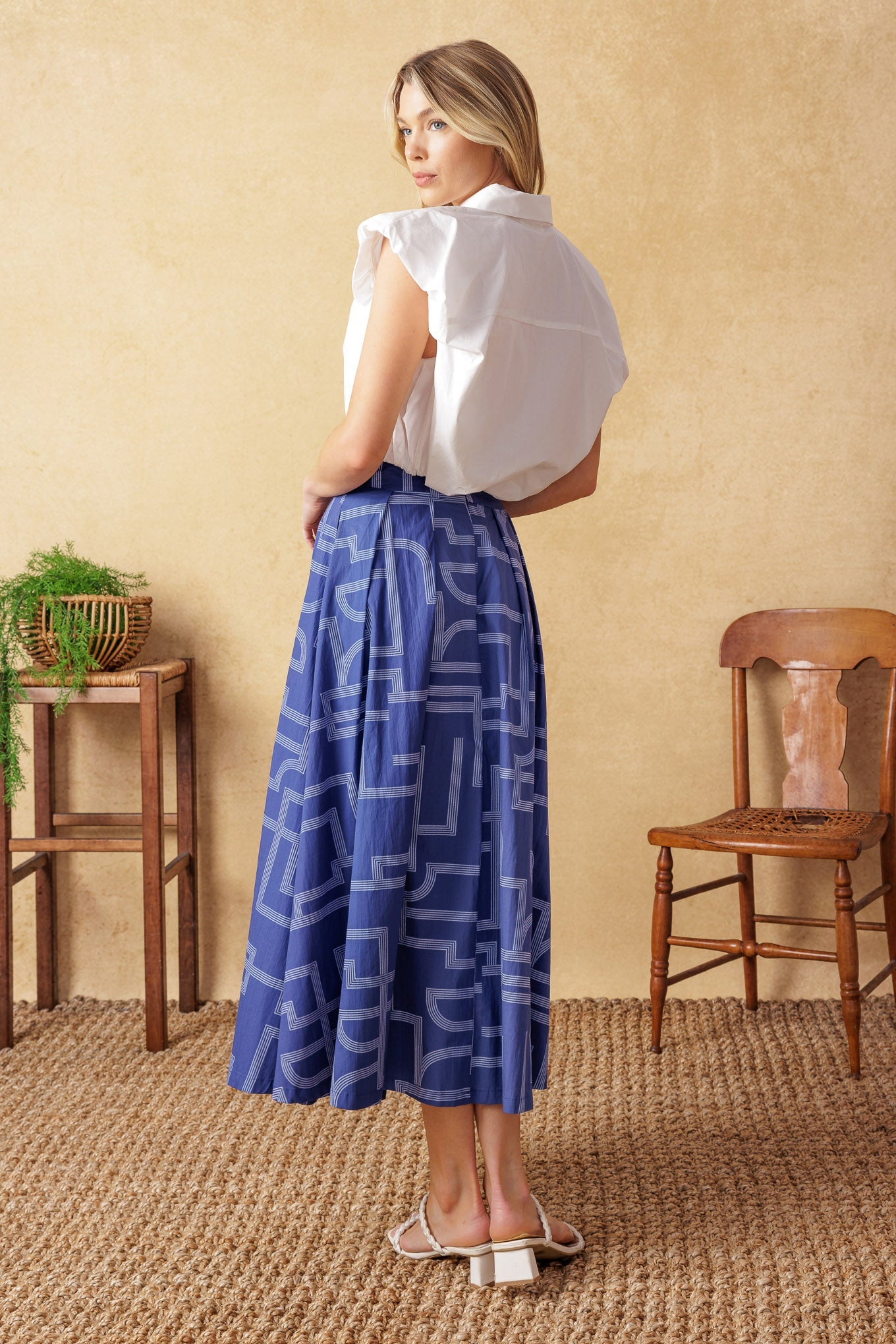 LEAVES OF TOMORROW WOVEN MIDI SKIRT - By Baano