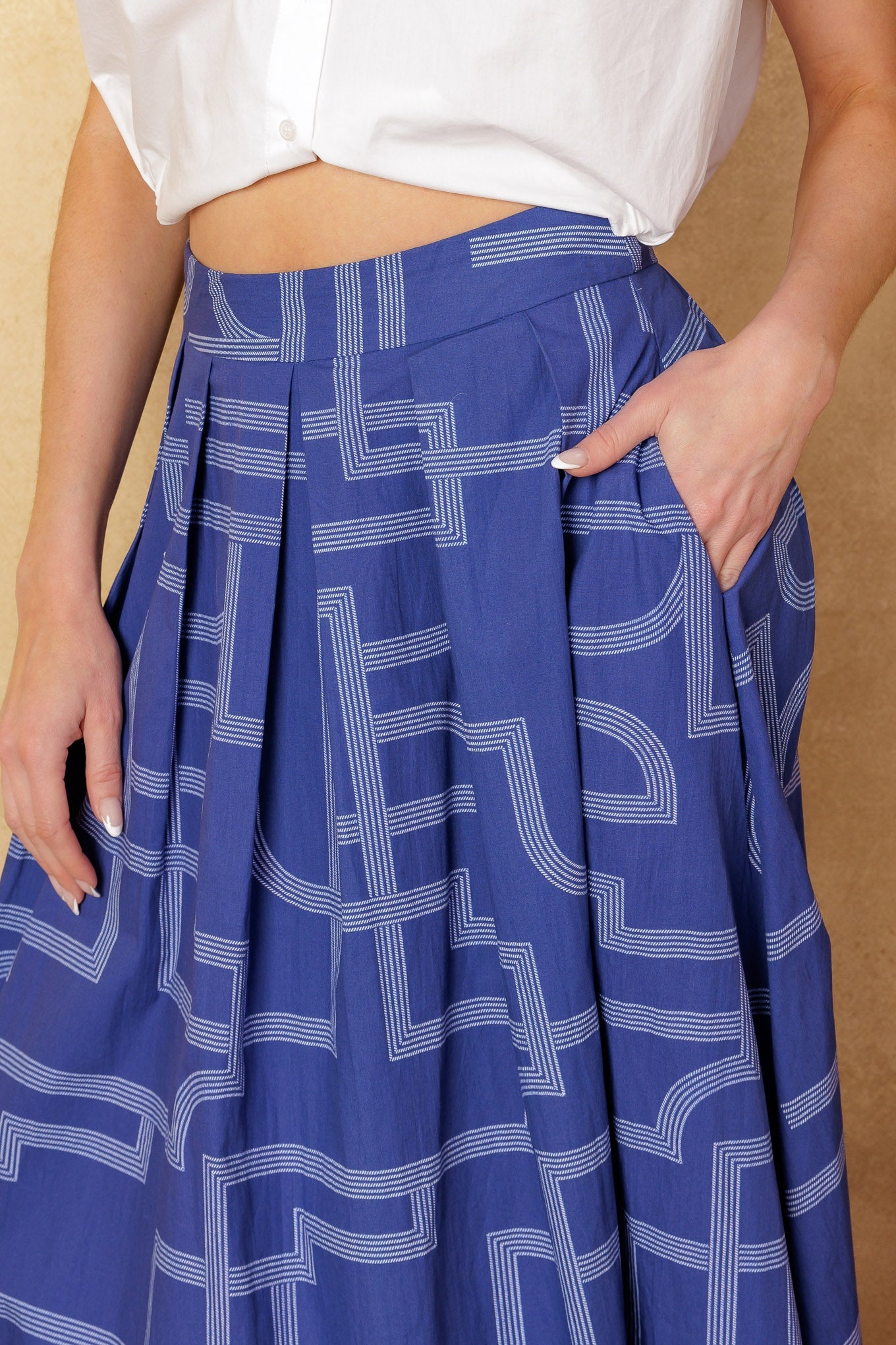 LEAVES OF TOMORROW WOVEN MIDI SKIRT - By Baano