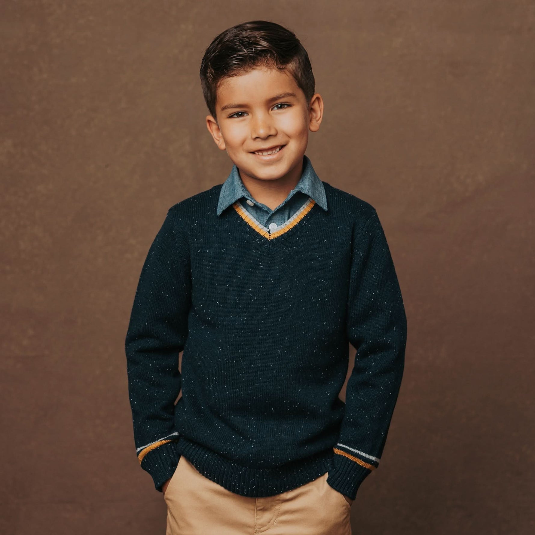 Organic V - Neck Sweater - Glamourous Grace