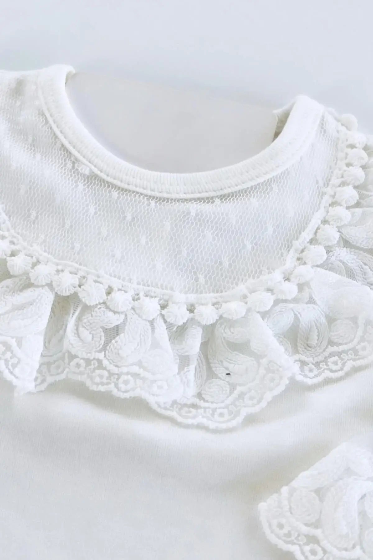 Lace Newborn Coming Home Set (11 pcs) - By Baano