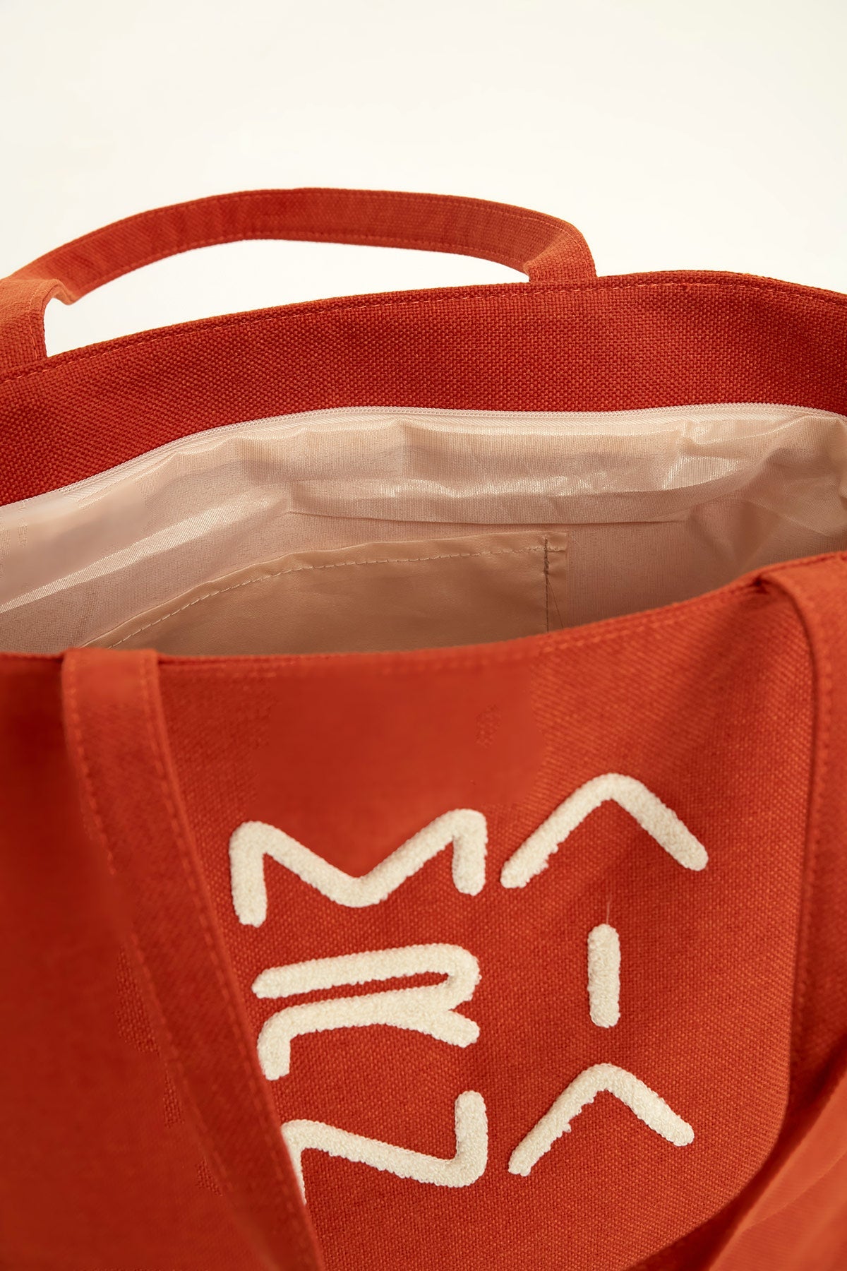 Orange Beach Bag with Zipper CA2501-5 - By Baano